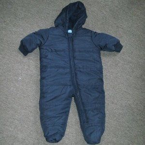 The Childrens Place Navy Blue Baby Snowsuit with Ears on the Hood size 6/9M